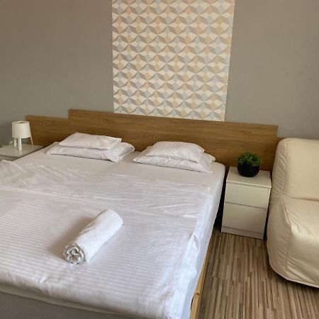Elmeny Balaton Hotel Alsoors Luaran gambar