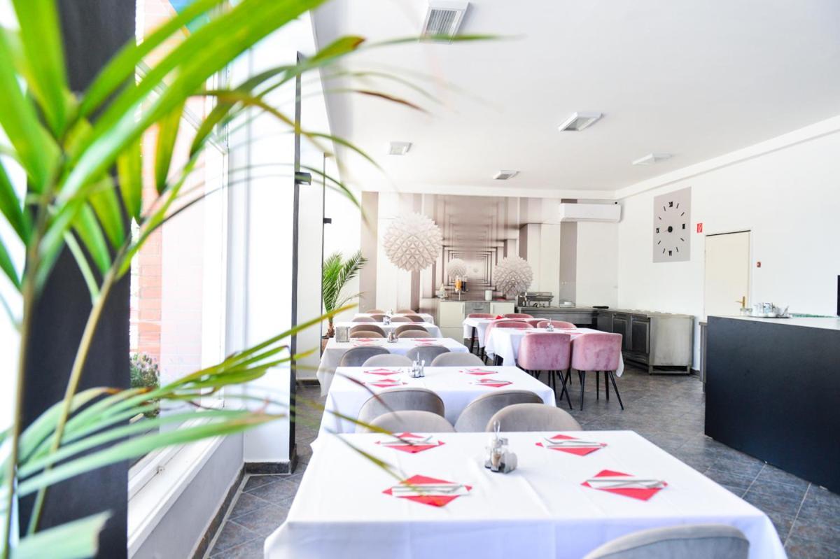 Elmeny Balaton Hotel Alsoors Luaran gambar
