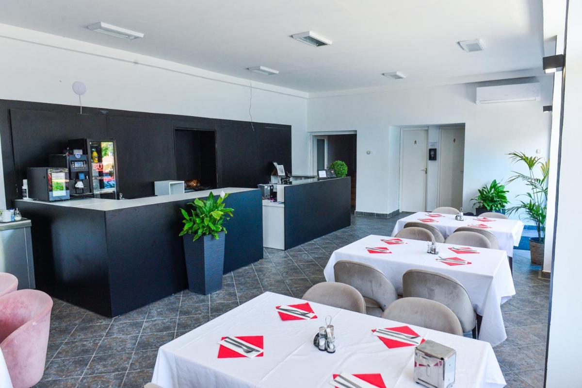 Elmeny Balaton Hotel Alsoors Luaran gambar